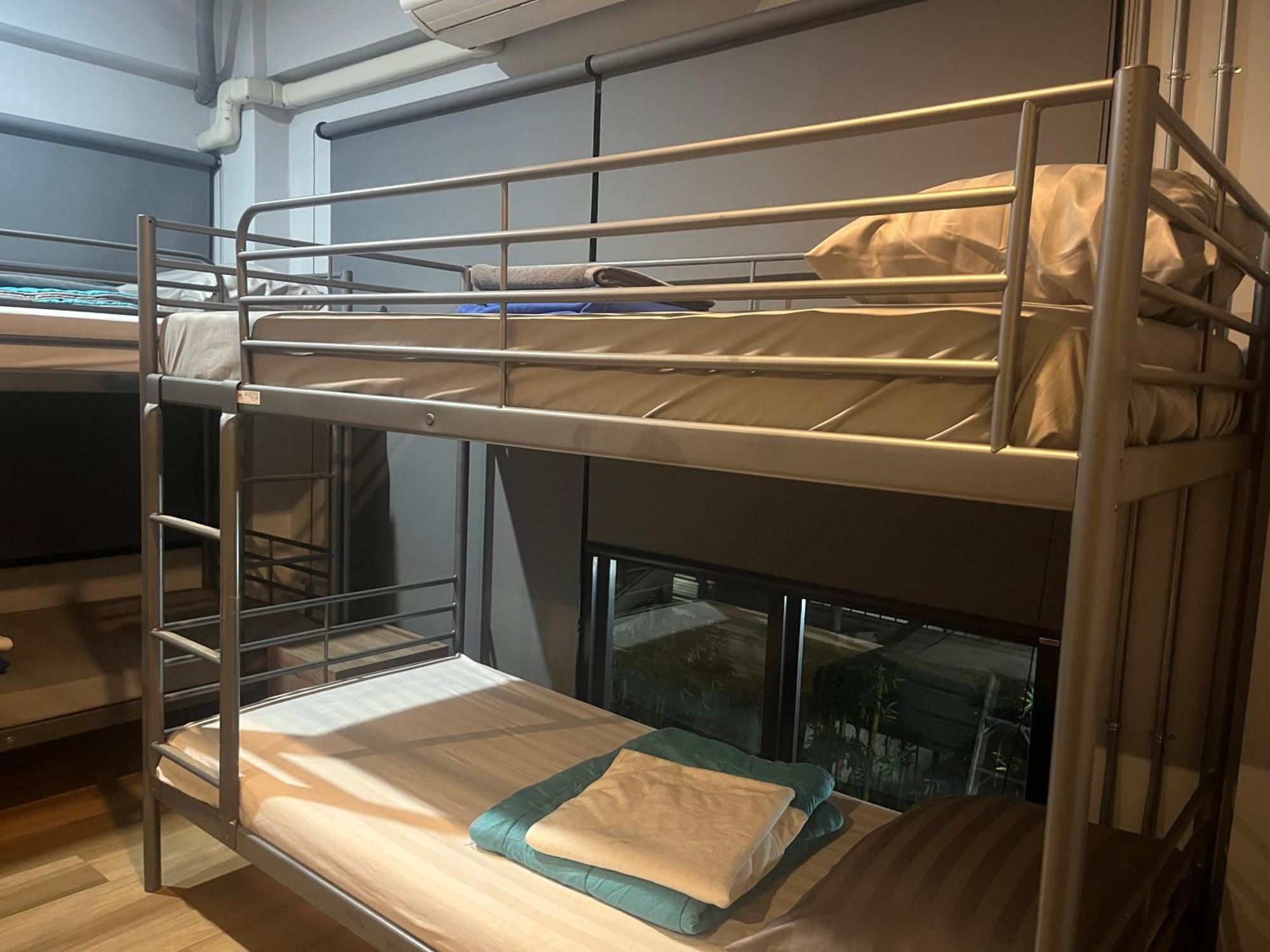 Bangkok Silom Chat Box Hostel Extérieur photo