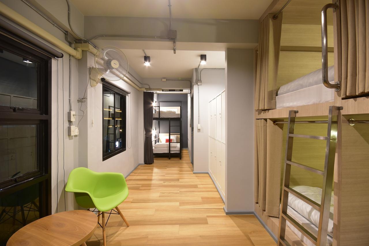 Bangkok Silom Chat Box Hostel Extérieur photo