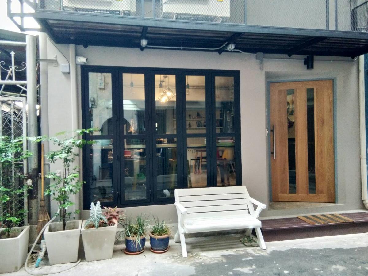 Bangkok Silom Chat Box Hostel Extérieur photo